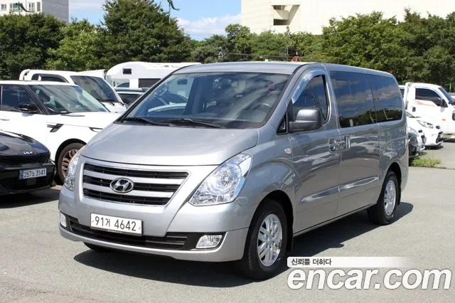 Hyundai Starex 2017 thumb 11
