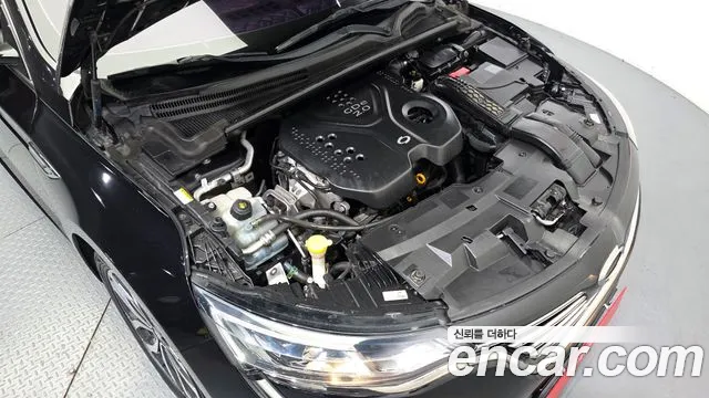 Renault-KoreaSamsung Megane 2016 thumb 6