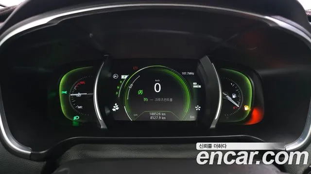 Renault-KoreaSamsung Megane 2016 thumb 8