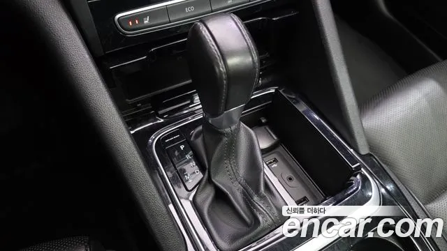 Renault-KoreaSamsung Megane 2016 thumb 9