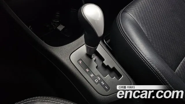 Kia Morning 2012 thumb 9