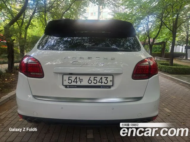 Porsche Cayenne 2013 thumb 5