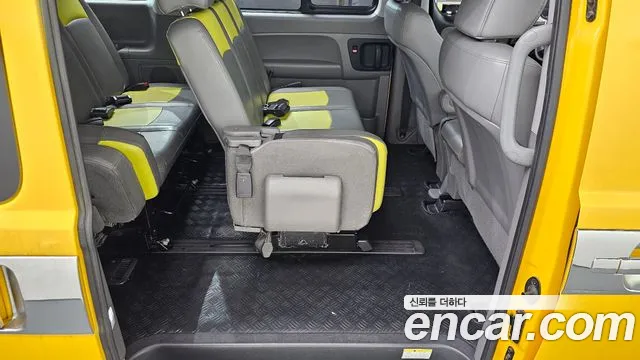 Hyundai Starex 2016 thumb 12