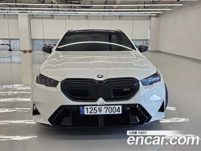 BMW M5 2026 thumb 11