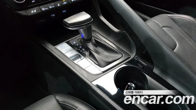Hyundai Avante 2021 thumb 9