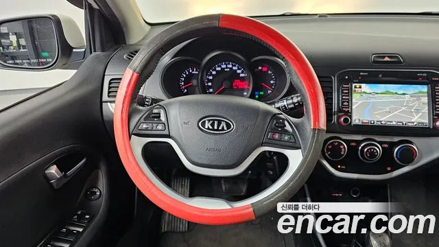 Kia Morning 2011 thumb 12