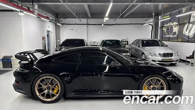 Porsche 911 2022 thumb 5