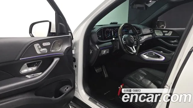 Mercedes-Benz GLS 2021 thumb 9
