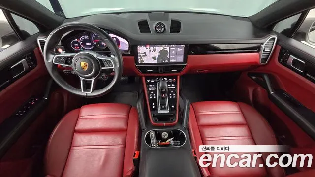 Porsche Cayenne 2021 thumb 7