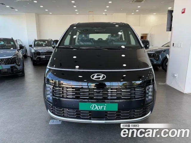 Hyundai Staria 2026 thumb 3