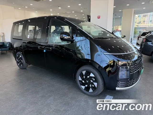 Hyundai Staria 2026 thumb 12