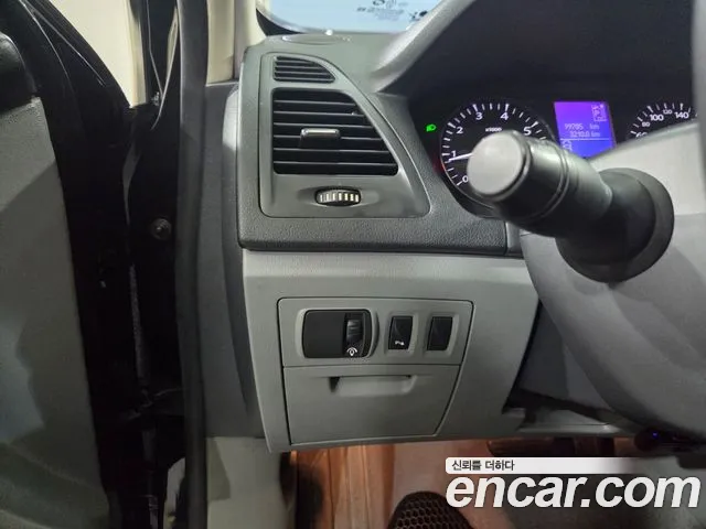 Renault-KoreaSamsung SM5 2010 thumb 10