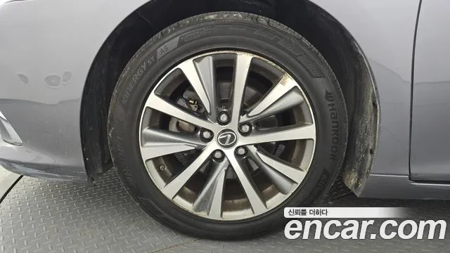 Lexus ES 2018 thumb 5