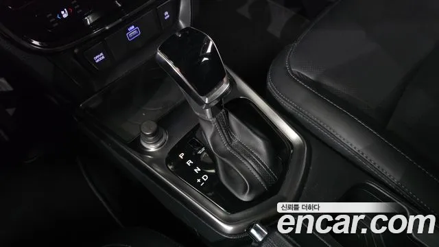 KG_Mobility_Ssangyong TIBOLI 2022 thumb 9