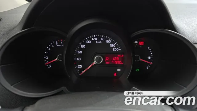 Kia Morning 2013 thumb 8