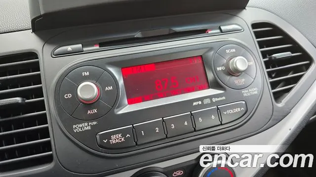 Kia Morning 2013 thumb 12