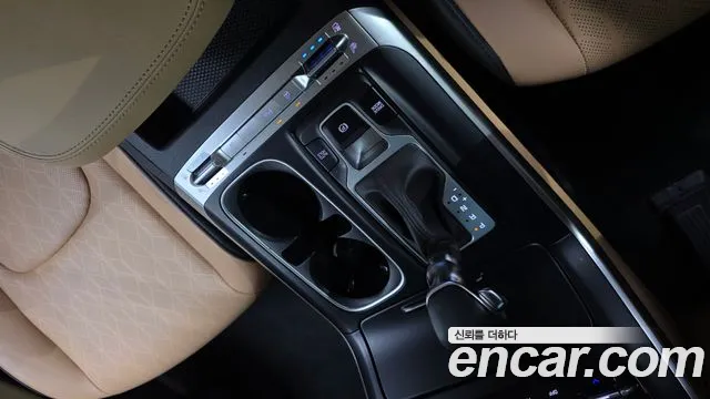 Kia Carnival 2022 thumb 9