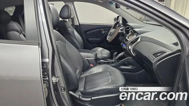 Hyundai Tucson 2011 thumb 11