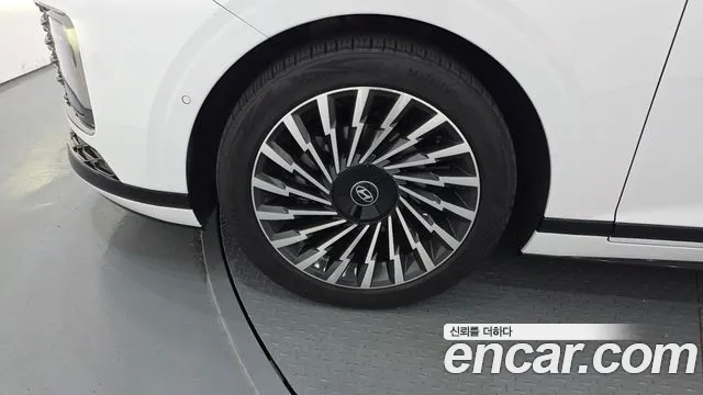 Hyundai Grandeur 2023 thumb 4