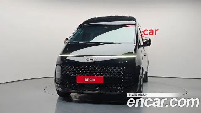 Hyundai Staria 2022 thumb 2