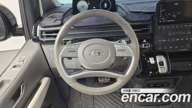 Hyundai Staria 2022 thumb 11