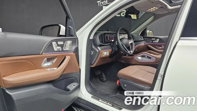 Mercedes-Benz GLE 2026 thumb 10