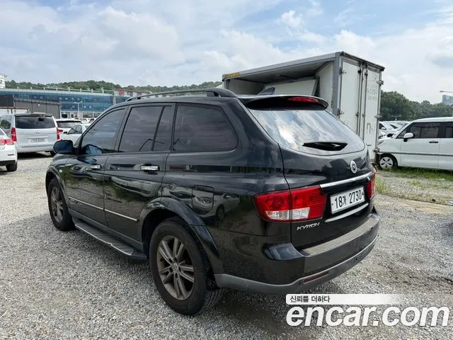 KG_Mobility_Ssangyong Kyron 2010 thumb 3