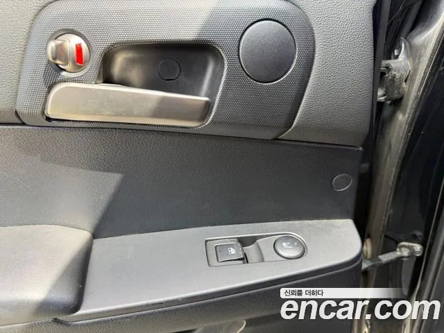 KG_Mobility_Ssangyong Kyron 2010 thumb 9