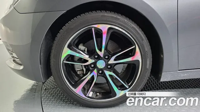 Hyundai i40 2015 thumb 5