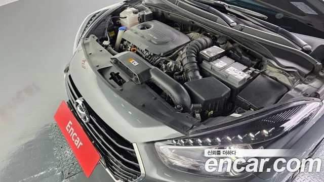 Hyundai i40 2015 thumb 6