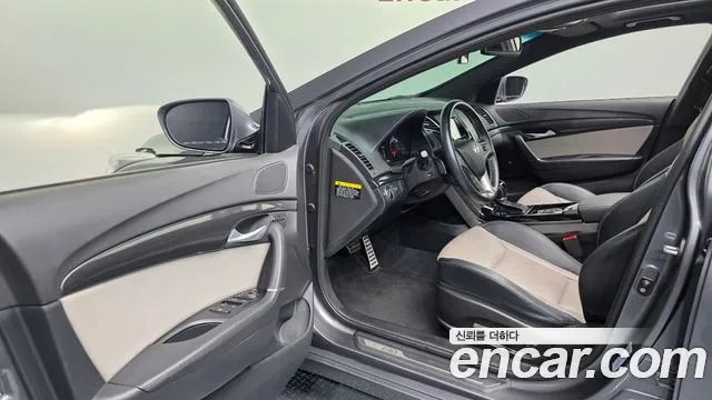 Hyundai i40 2015 thumb 10