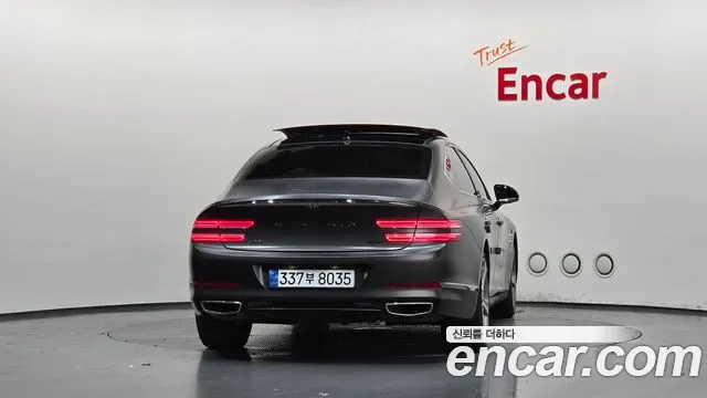 Genesis G80 2022 thumb 4