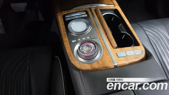 Genesis G80 2022 thumb 9