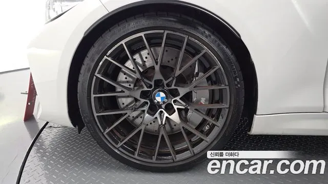 BMW M2 2021 thumb 4