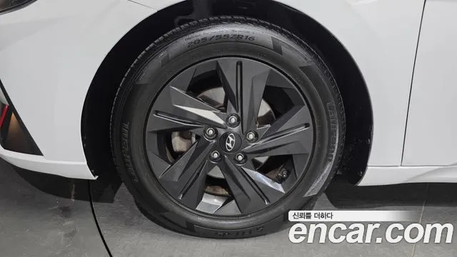 Hyundai Avante 2023 thumb 5