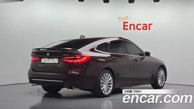 BMW Gran Turismo 2019 thumb 2