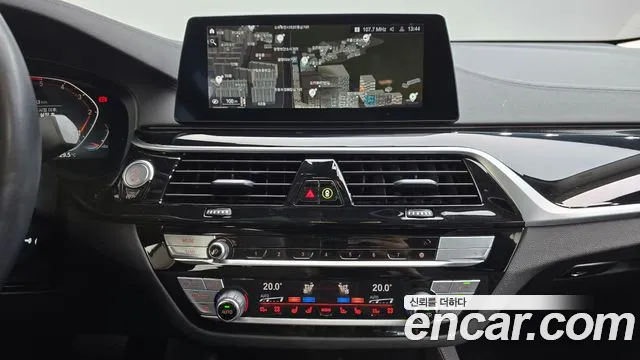 BMW Gran Turismo 2019 thumb 12