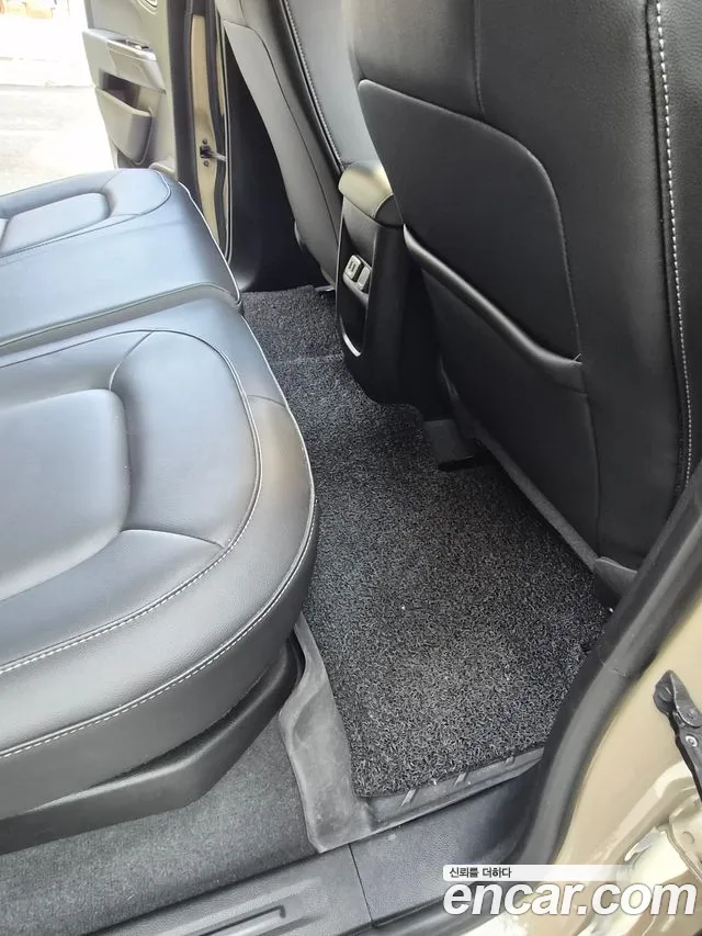 ChevroletGMDaewoo Colorado 2022 thumb 4