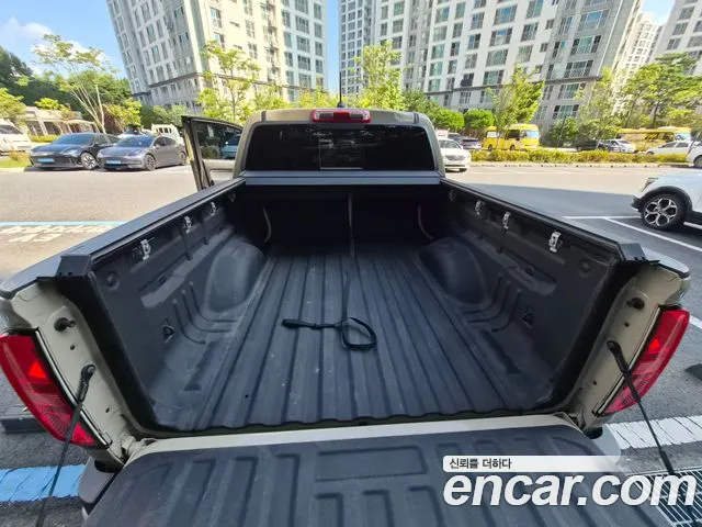 ChevroletGMDaewoo Colorado 2022 thumb 9
