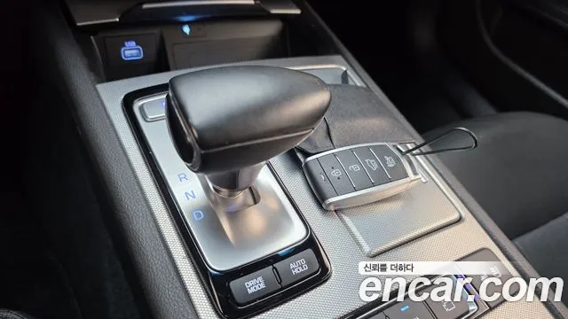 Genesis G80 2019 thumb 9