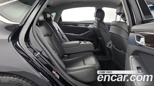 Genesis G80 2019 thumb 11