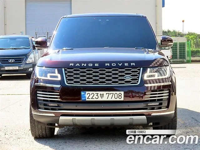 Land Rover Range Rover 2018 thumb 3