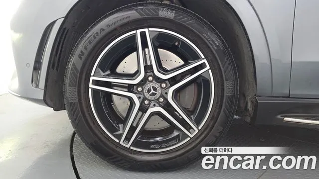 Mercedes-Benz GLE 2019 thumb 5