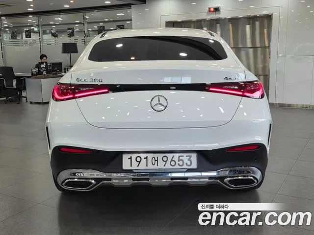 Mercedes-Benz GLC 2025 thumb 4