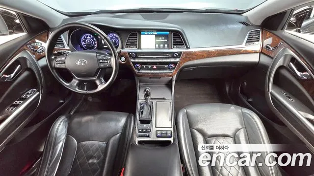 Hyundai Aslan 2015 thumb 7