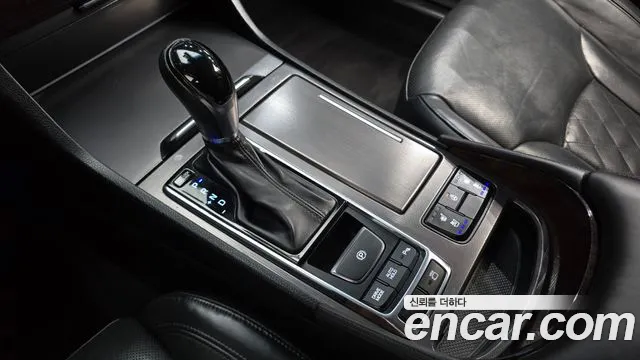 Hyundai Aslan 2015 thumb 9