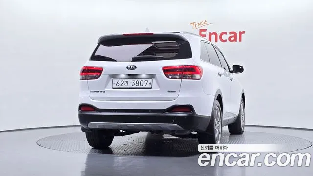 Kia Sorento 2015 thumb 4