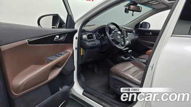 Kia Sorento 2015 thumb 10