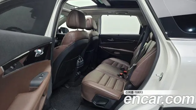 Kia Sorento 2015 thumb 12