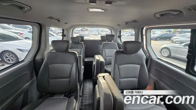 Hyundai Starex 2008 thumb 10